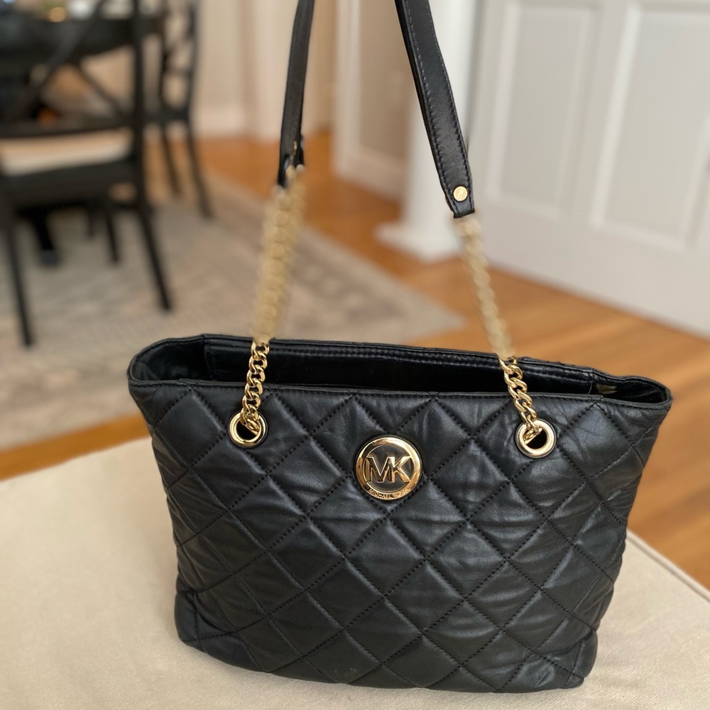 Michael Kors Susannah Quilted Leather Tote Bag